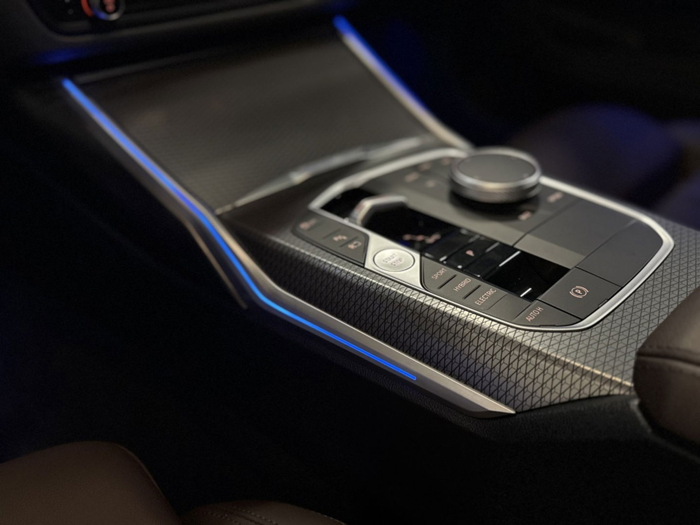 BMW 3 Serie Touring 330e 292PK / M-Sport / Individual / Laser / Harman Kardon / 2022