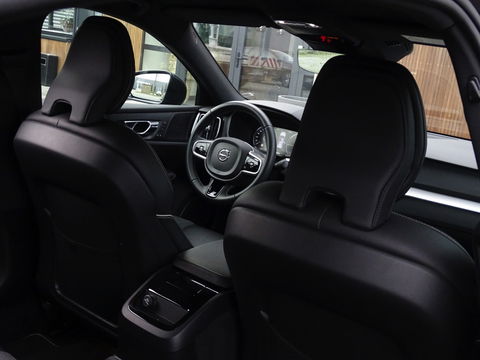 Volvo S60 T8 392PK AWD / R-design / ACC / Harman Kardon / LED