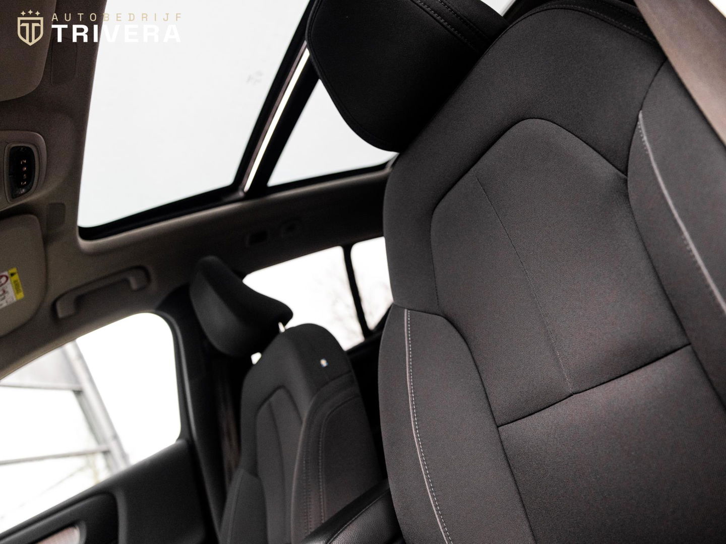 Volvo XC40 1.5 T5 l Recharge Inscription l Pano l Hybrid l Trekhaak