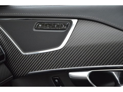 Volvo XC90 T8 Hybride R-Design | Carbon interieur | Massage stoelen | Panoramadak | 360 Camera | Head-Up Display |