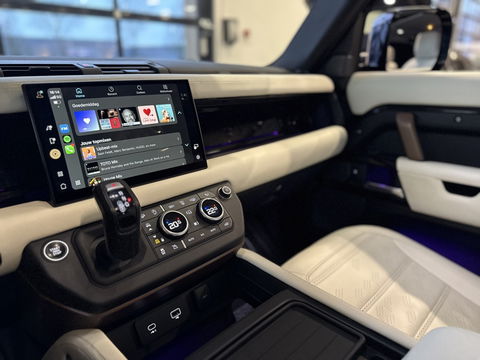 Land Rover Defender 3.0 D250 110 MHEV X-Dynamic SE Heritage Custom / grijs kenteken