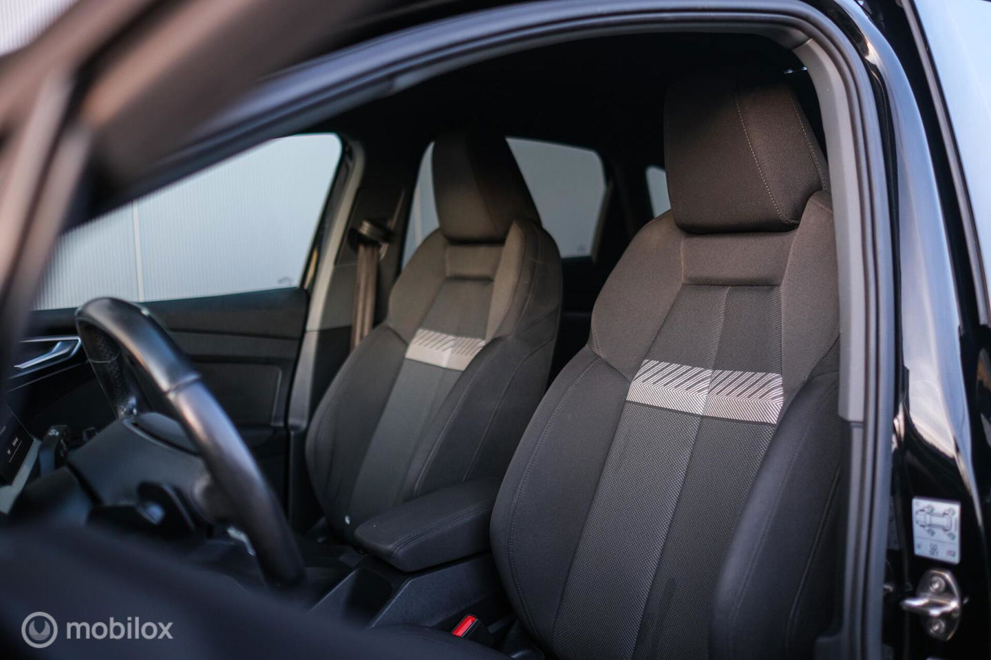 Audi Q4 Sportback e-tron 40 Advanced edition 77 kWh | Sportstoelen | Camera | ACC | NL auto NAP |