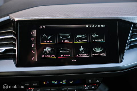 Audi Q4 Sportback e-tron 40 Advanced edition 77 kWh | Sportstoelen | Camera | ACC | NL auto NAP |