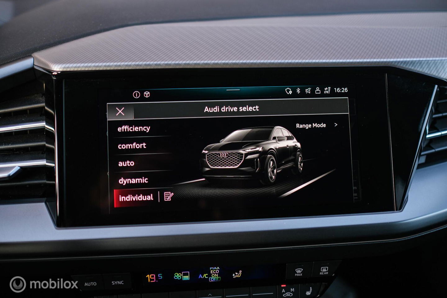 Audi Q4 Sportback e-tron 40 Advanced edition 77 kWh | Sportstoelen | Camera | ACC | NL auto NAP |