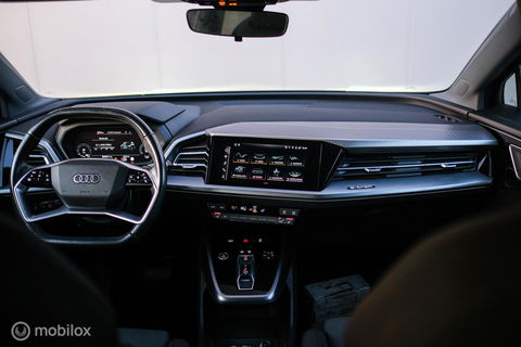 Audi Q4 Sportback e-tron 40 Advanced edition 77 kWh | Sportstoelen | Camera | ACC | NL auto NAP |