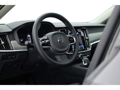 Volvo V90 2.0 T6 Plug-in hybrid AWD Ultra Dark | Pano-dak | Head-up | 360 camera | Elek. stoelen | H&K Audio |