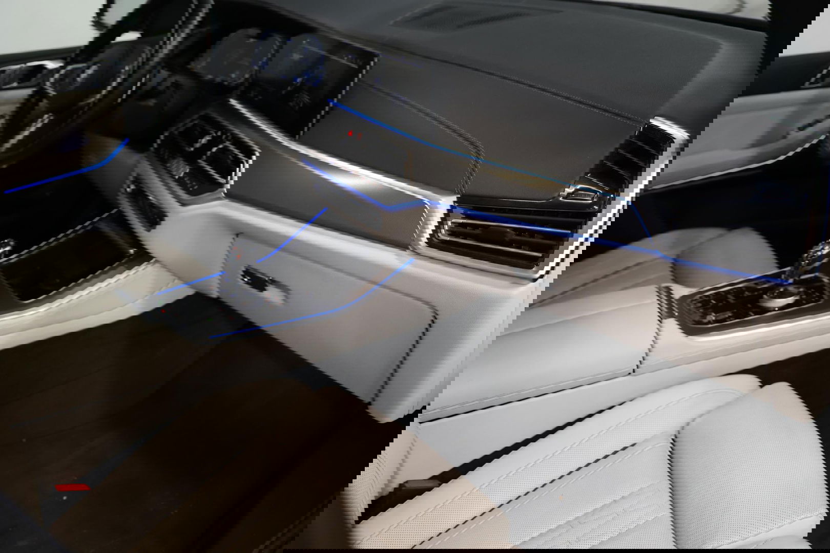 BMW X5 xDrive45e PANORAMA SKY LOUNGE TREKHAAK MASSAGE