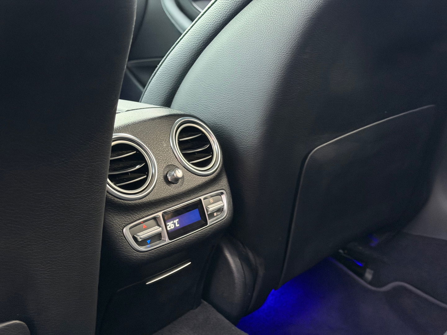 Mercedes-Benz E-Klasse Estate 300 e Business Solution Luxury