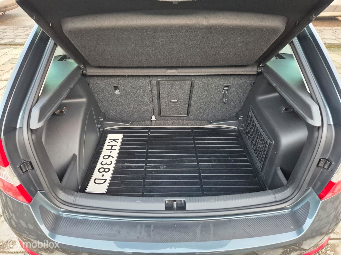 Škoda Rapid 1.2 TSI JOY Pano, Clima, Navi, Trekhaak, Stoelvw