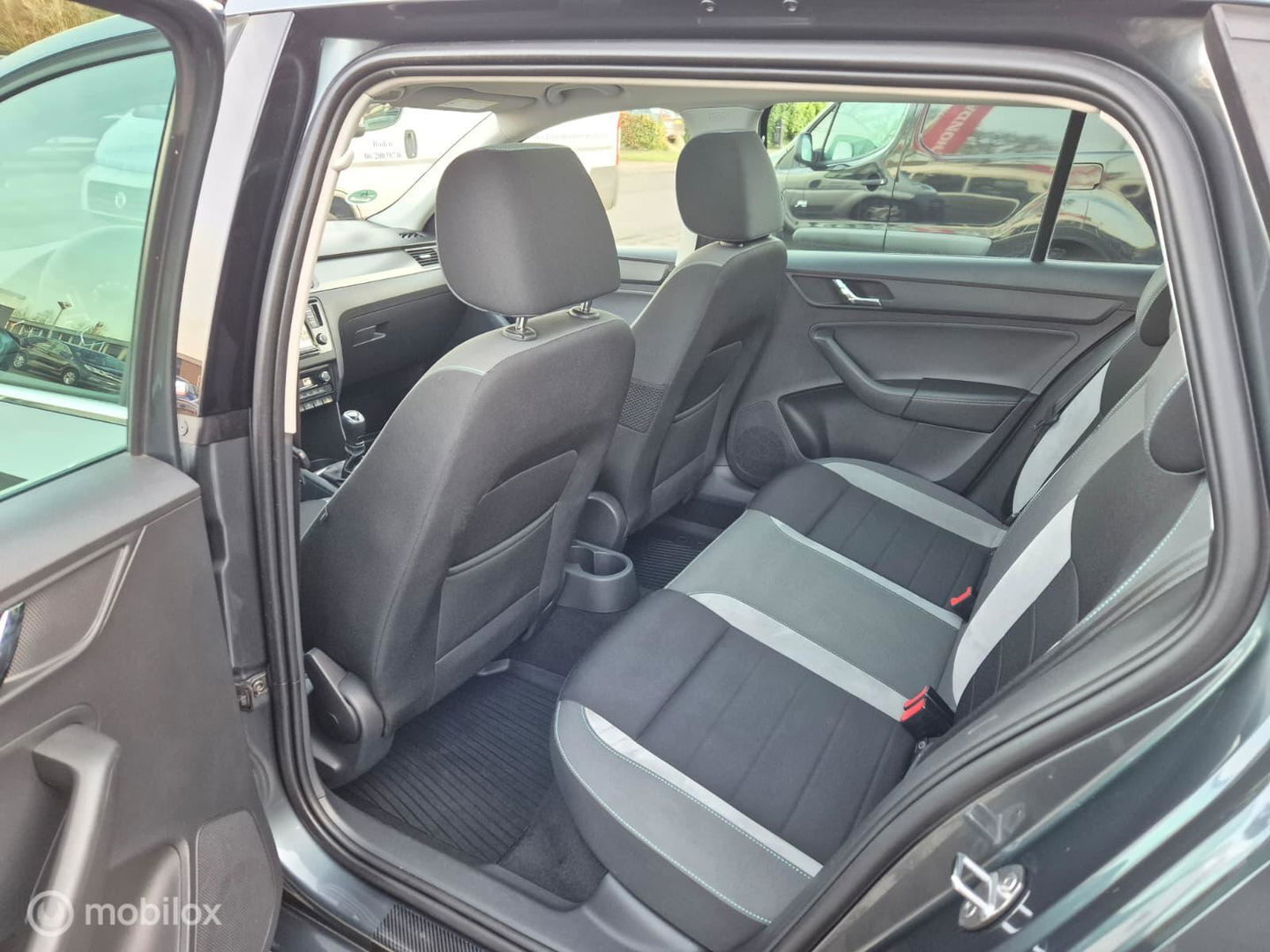 Škoda Rapid 1.2 TSI JOY Pano, Clima, Navi, Trekhaak, Stoelvw