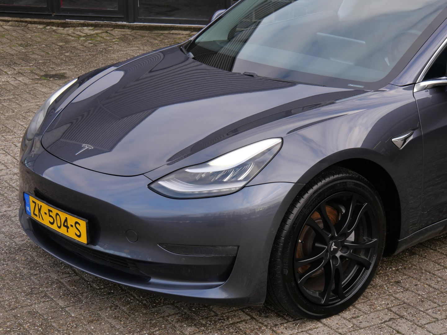 Tesla Model 3 LONG RANGE AWD 75kWh/ 1STE EIGENAARS AUTO!