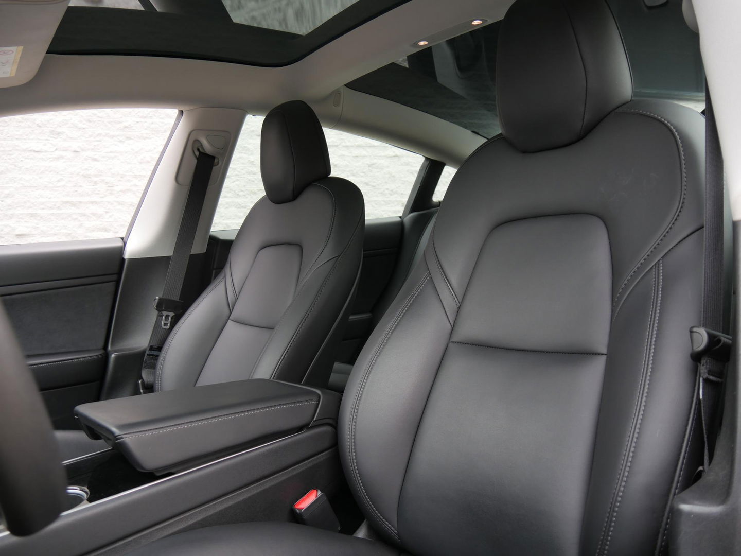 Tesla Model 3 LONG RANGE AWD 75kWh/ 1STE EIGENAARS AUTO!