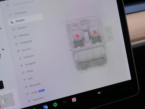 Tesla Model 3 LONG RANGE AWD 75kWh/ 1STE EIGENAARS AUTO!