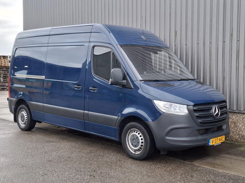 Mercedes-Benz Sprinter 311 CDI GB L2 FWD Functional 3.5T / AIRCO / CAMERA / 3 ZITS / DEALER ONDERHOUDEN / NAVI