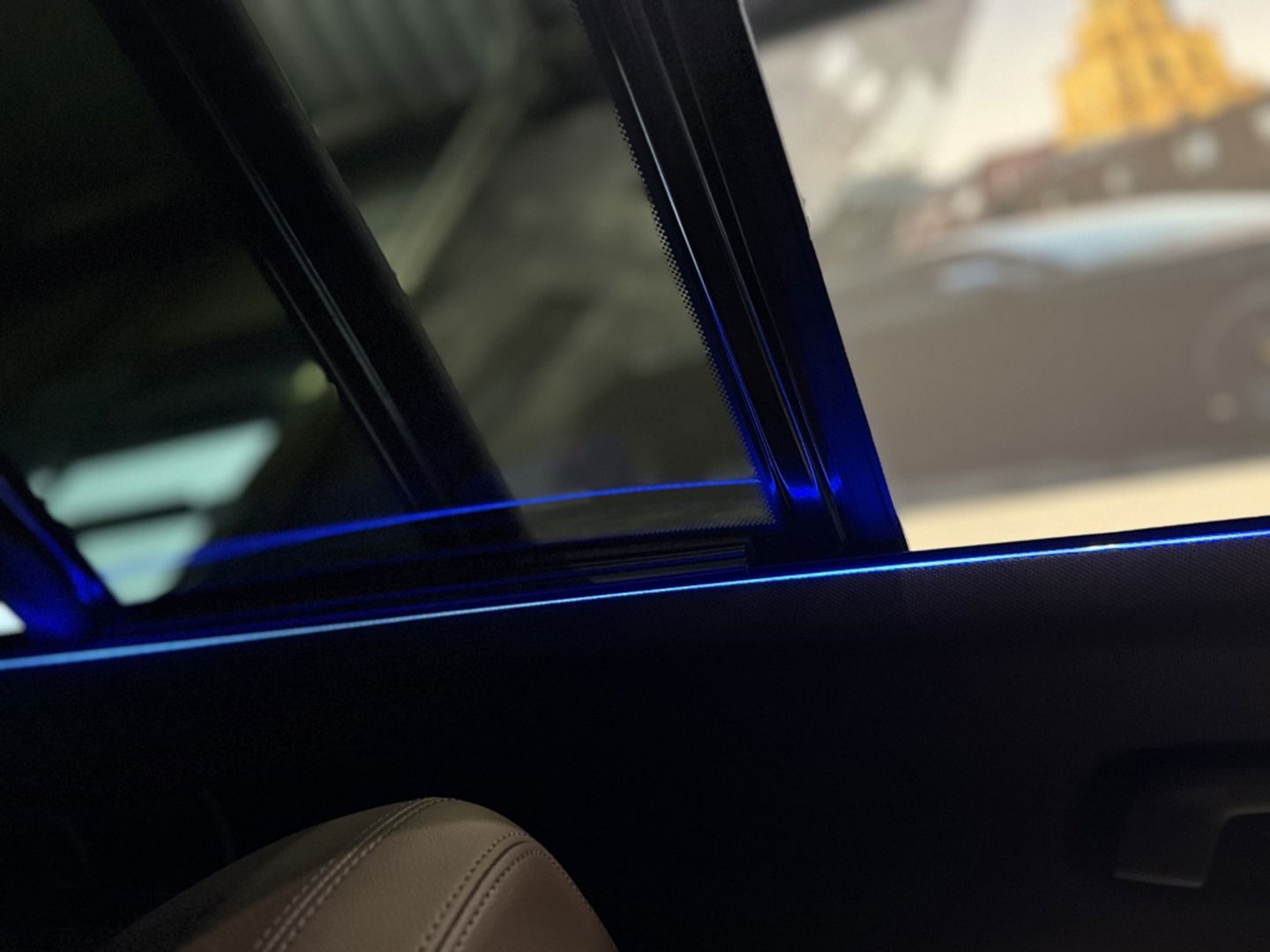 BMW 3 Serie Touring 330e 292PK / M-Sport / Individual / Laser / Harman Kardon / 2022