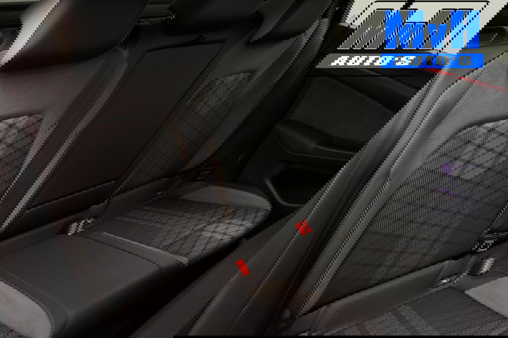 Volkswagen Golf 1.5 eTSI R-Line|SPORTSTOEL|LUXE|LED|