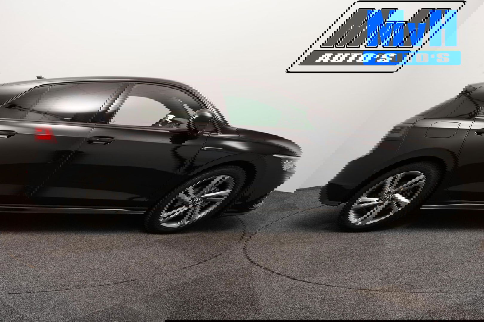 Volkswagen Golf 1.5 eTSI R-Line|SPORTSTOEL|LUXE|LED|