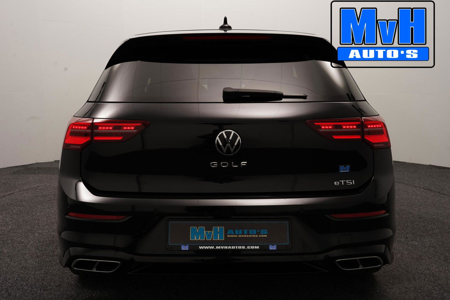 Volkswagen Golf 1.5 eTSI R-Line|SPORTSTOEL|LUXE|LED|