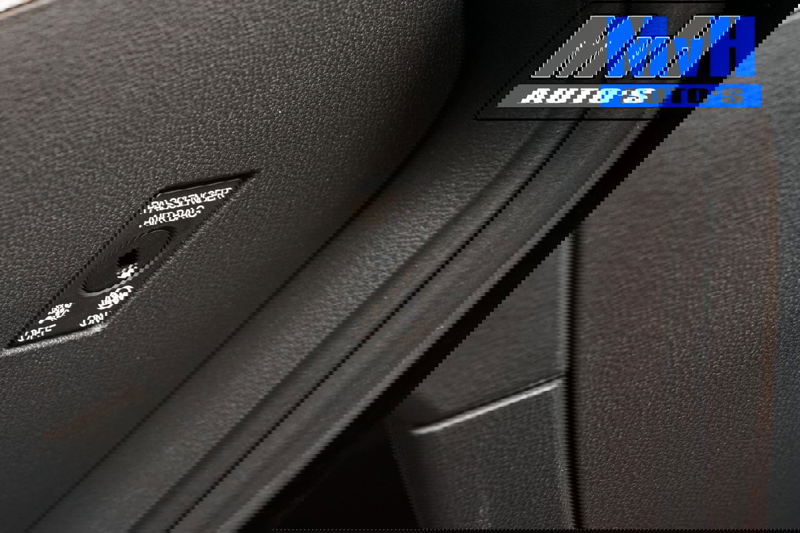 Volkswagen Golf 1.5 eTSI R-Line|SPORTSTOEL|LUXE|LED|