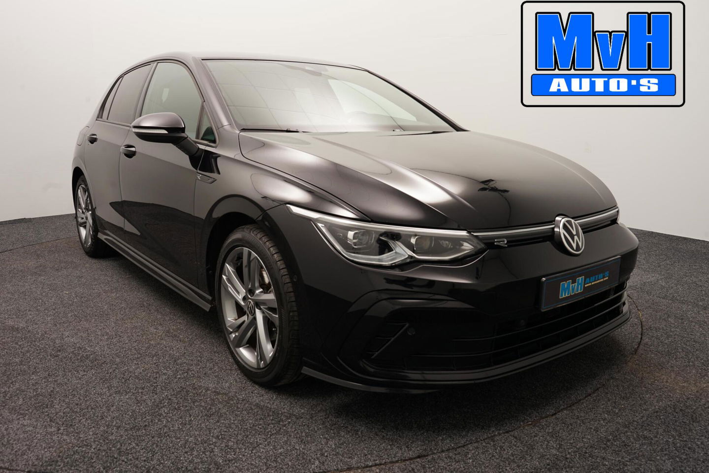 Volkswagen Golf 1.5 eTSI R-Line|SPORTSTOEL|LUXE|LED|