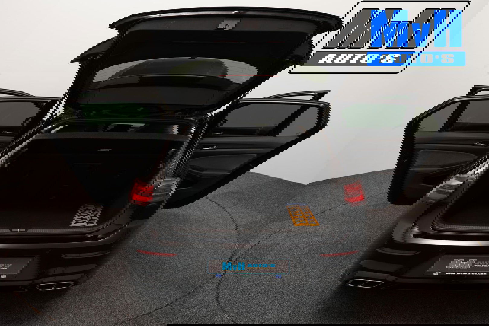 Volkswagen Golf 1.5 eTSI R-Line|SPORTSTOEL|LUXE|LED|