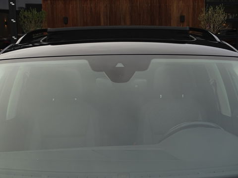 Volkswagen Tiguan 1.5 TSI 150PK DSG-automaat / panoramadak / ACC / LED / *NAP*