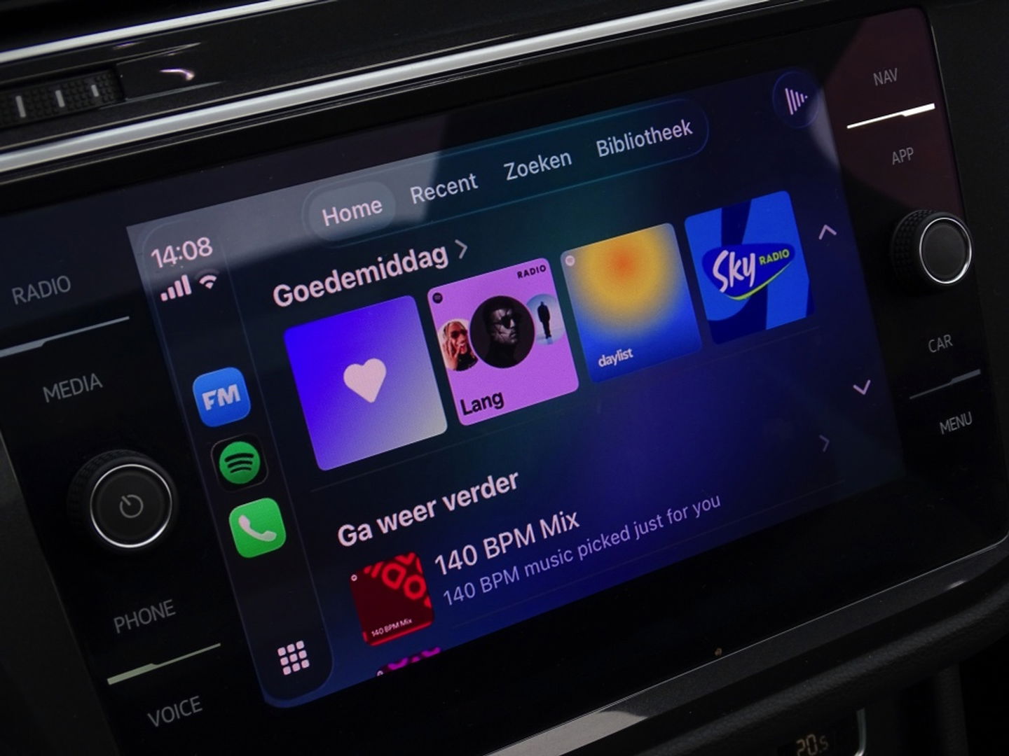 Volkswagen Tiguan 1.5 TSI 150PK DSG-automaat / panoramadak / ACC / LED / *NAP*