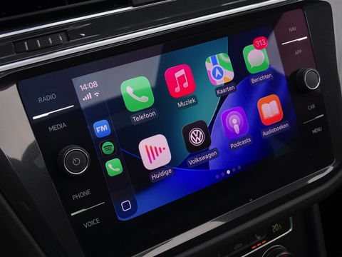 Volkswagen Tiguan 1.5 TSI 150PK DSG-automaat / panoramadak / ACC / LED / *NAP*