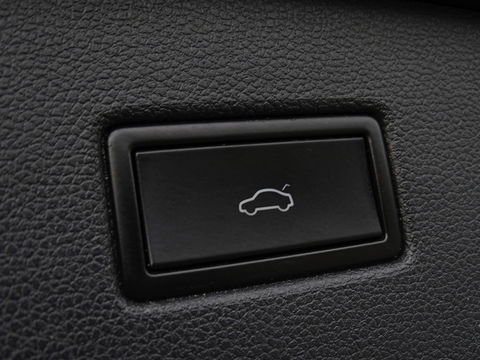 Volkswagen Tiguan 1.5 TSI 150PK DSG-automaat / panoramadak / ACC / LED / *NAP*