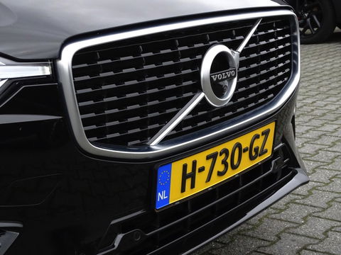 Volvo XC60 T8 392PK automaat AWD / R-Design / 360° *NAP*
