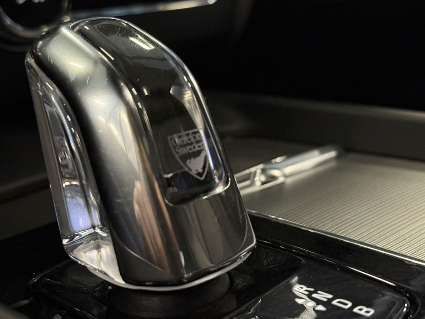 Volvo XC60 T8 408PK AWD / R-Design / LED