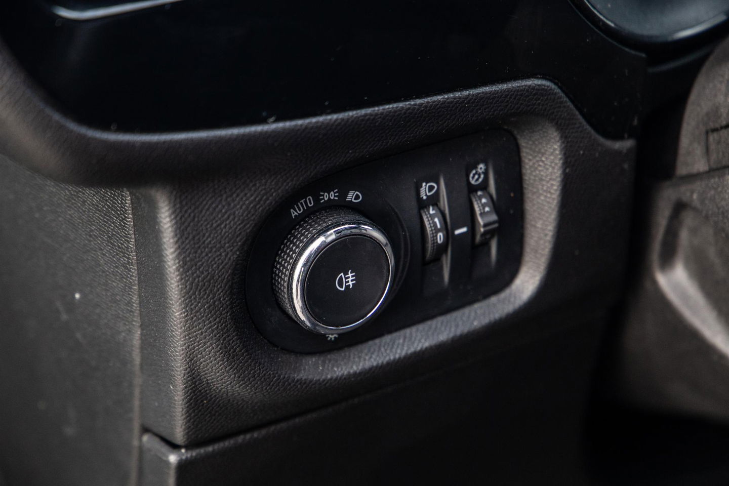 Opel Corsa 1.2 Turbo GS BLACK LINE / APPLE CARPLAY / AUTOMAAT / 360 CAMERA / STOELVERWARMING