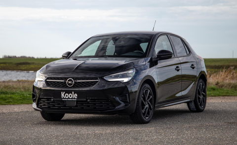 Opel Corsa 1.2 Turbo GS BLACK LINE / APPLE CARPLAY / AUTOMAAT / 360 CAMERA / STOELVERWARMING