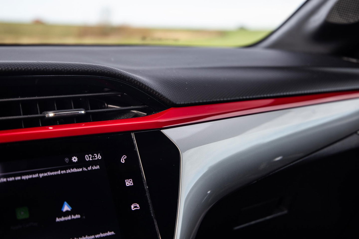 Opel Corsa 1.2 Turbo GS BLACK LINE / APPLE CARPLAY / AUTOMAAT / 360 CAMERA / STOELVERWARMING