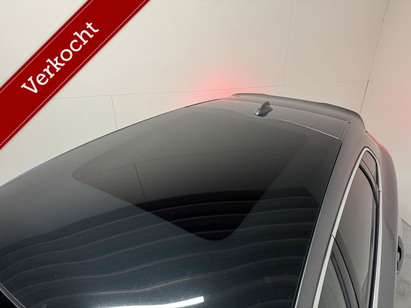 Volvo V40 2.0 T4 R-Design Pano Leer Camera Cruise Navi Trekh. NAP