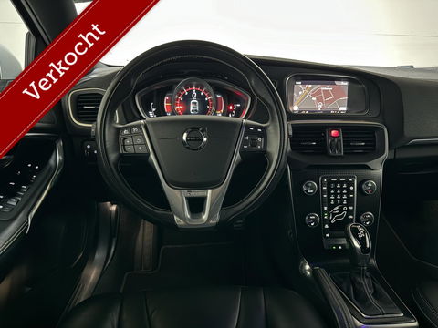 Volvo V40 2.0 T4 R-Design Pano Leer Camera Cruise Navi Trekh. NAP