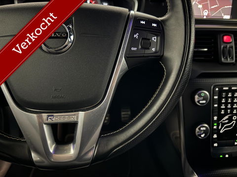Volvo V40 2.0 T4 R-Design Pano Leer Camera Cruise Navi Trekh. NAP