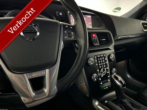 Volvo V40 2.0 T4 R-Design Pano Leer Camera Cruise Navi Trekh. NAP