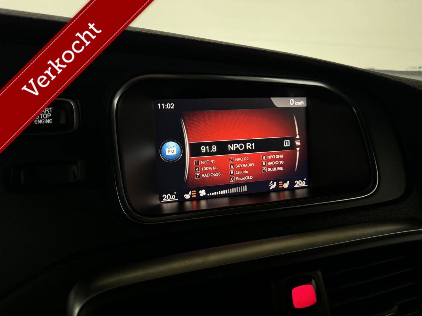 Volvo V40 2.0 T4 R-Design Pano Leer Camera Cruise Navi Trekh. NAP