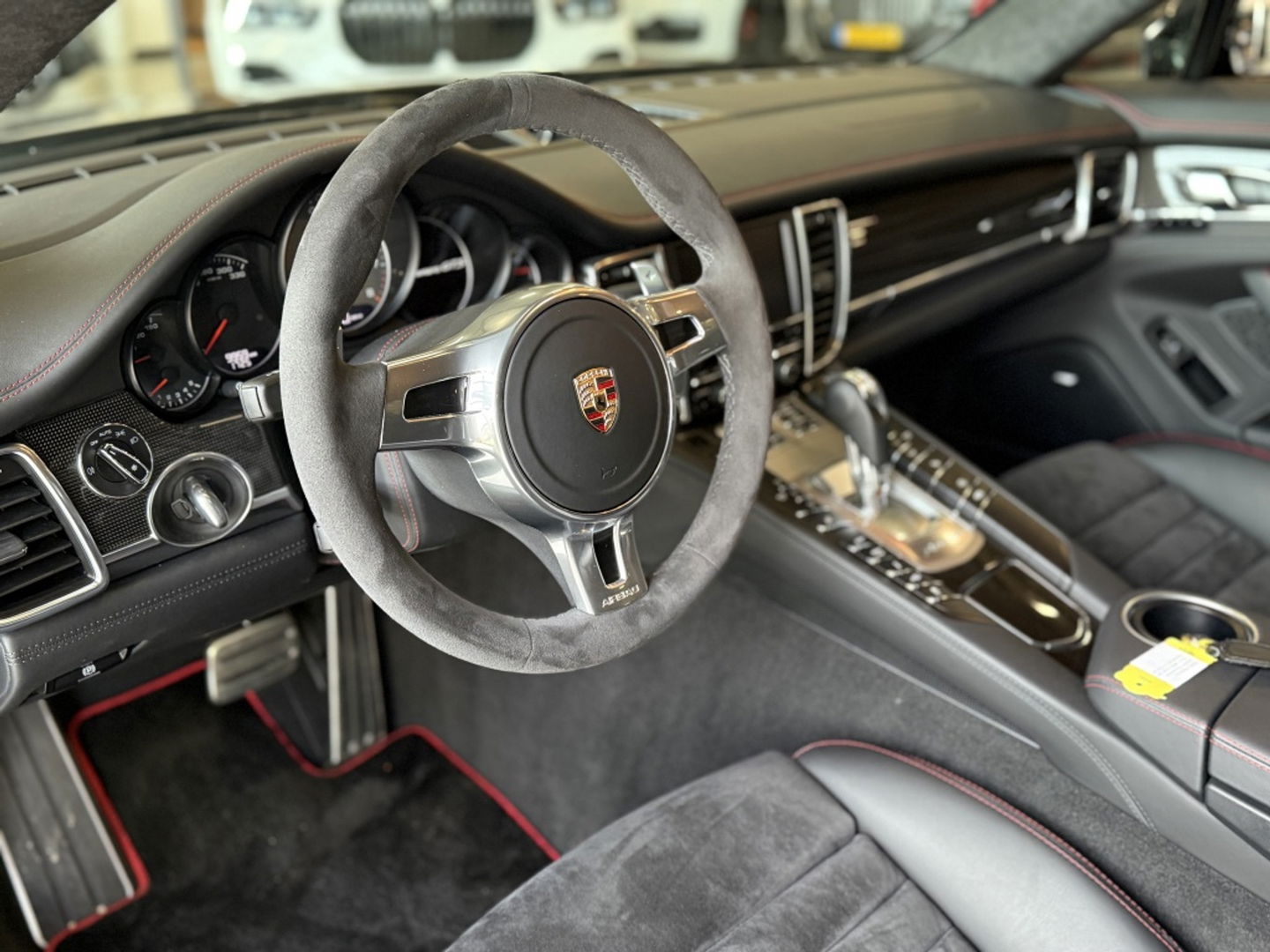 Porsche Panamera 4.8 GTS V8 441PK PDK / Sport Chrono / LED *NAP*