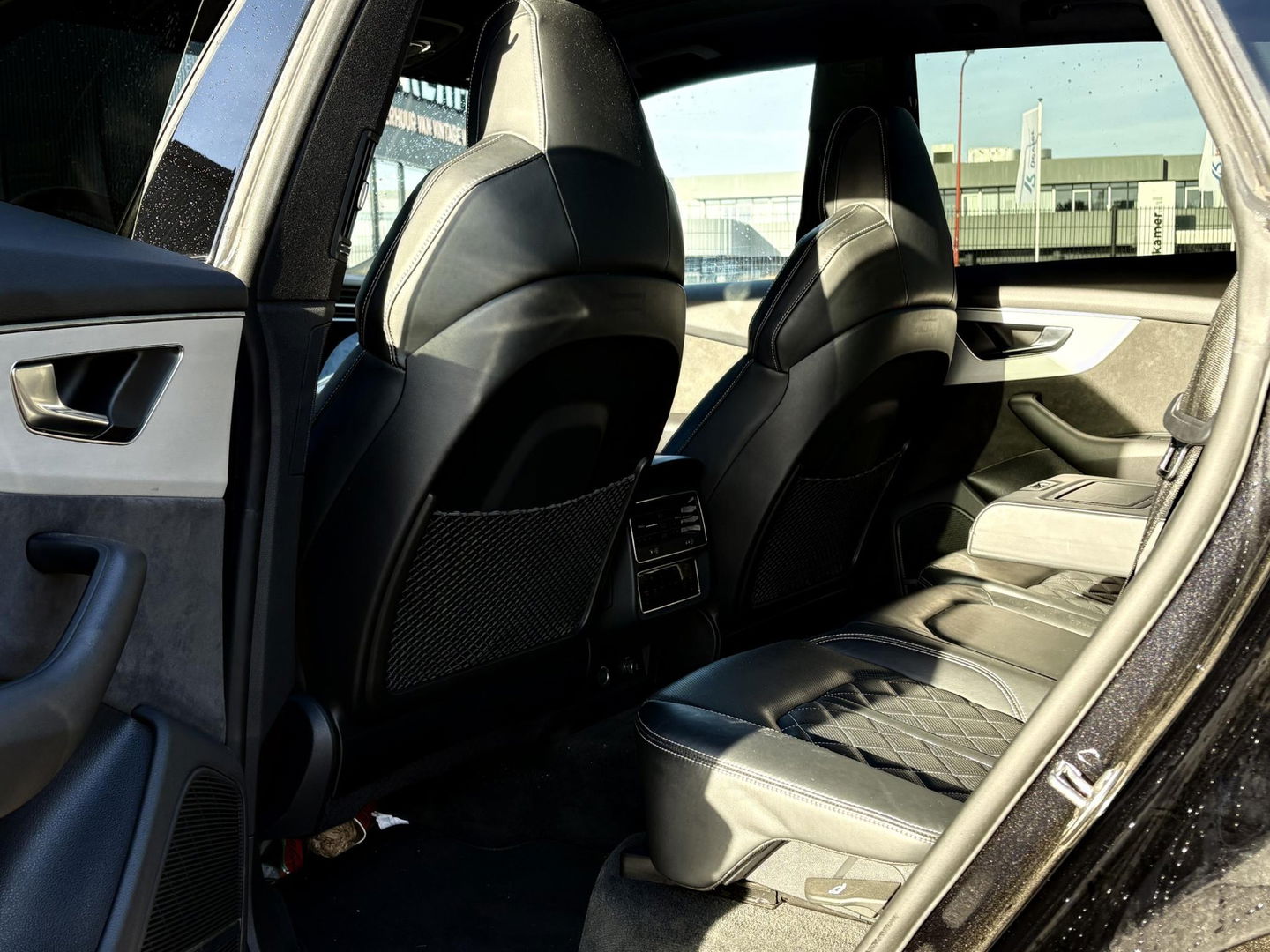 Audi Q8 4.0 TDI SQ8 quattro | 435PK | DIK UITGEVOERD | PANO | LEDER | MATRIX LED |