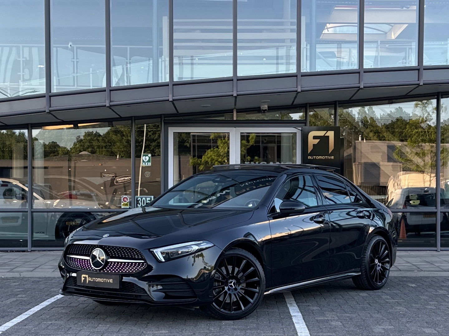 Mercedes-Benz A-Klasse 250 e AMG Pano|Sfeer|ACC|360c|HuD|BTW