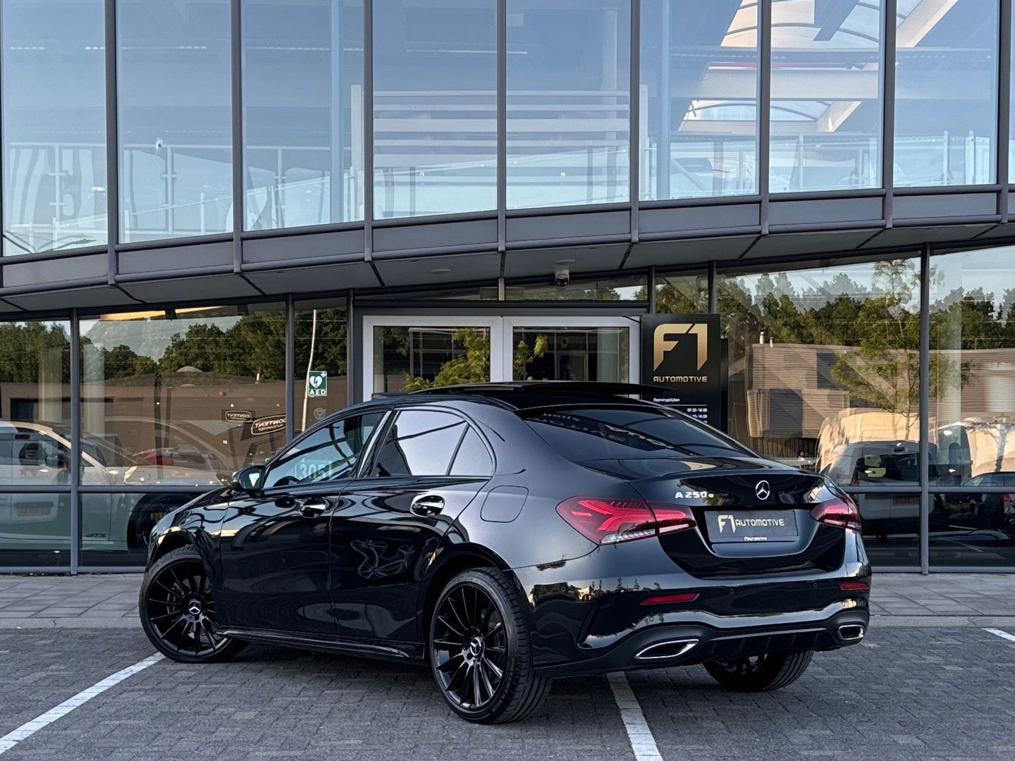 Mercedes-Benz A-Klasse 250 e AMG Pano|Sfeer|ACC|360c|HuD|BTW