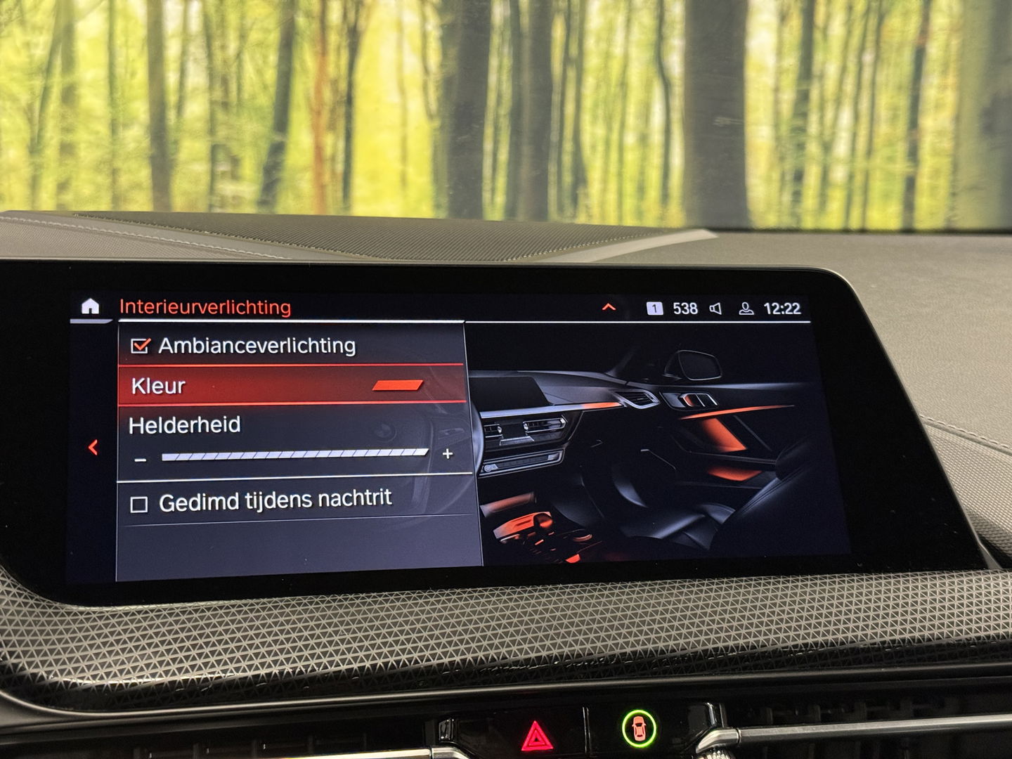 BMW 1-serie 118i Business Sport Line | Apple Carplay | Android Auto | Sfeerverlichting | Navigatie | DAB | Lane Assist | Cruise Control | Parkeersensoren | LED | Elektrische Spiegels