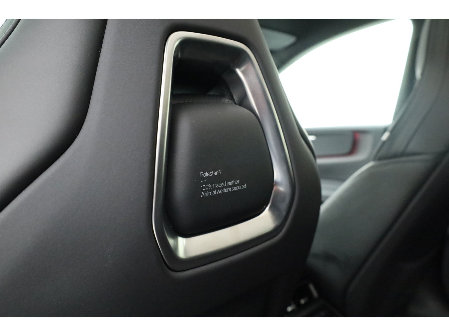 Polestar 4 Long Range Single motor Plus 100 kWh | Napp Leder + Pilot & Plus Pakket | Massage | H&K Audio |