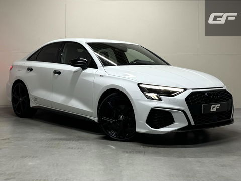 Audi A3 Limousine 35 TFSI S-Line Black Edition Sfeer Carplay NAP