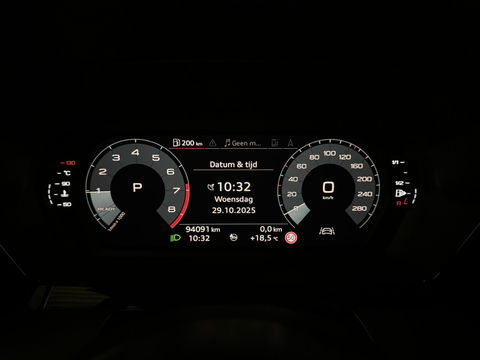 Audi A3 Limousine 35 TFSI S-Line Black Edition Sfeer Carplay NAP