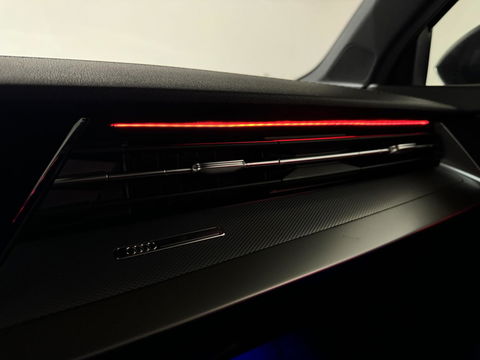 Audi A3 Limousine 35 TFSI S-Line Black Edition Sfeer Carplay NAP