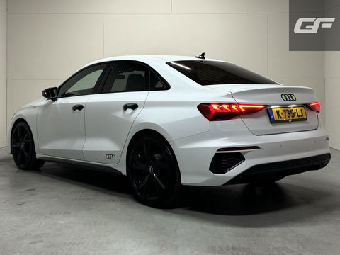 Audi A3 Limousine 35 TFSI S-Line Black Edition Sfeer Carplay NAP