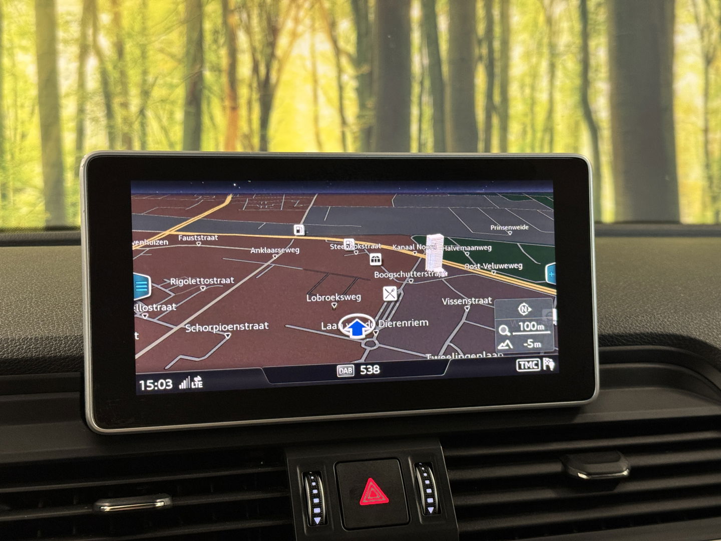 Audi Q5 3.0 TDI quattro Sport S Line Black Edition | 286 PK! | Panoramadak | Adaptieve Cruise Control | Lane Assist | Elektrische Trekhaak | Camera | DAB | Navigatie | 20" Lichtmetaal |